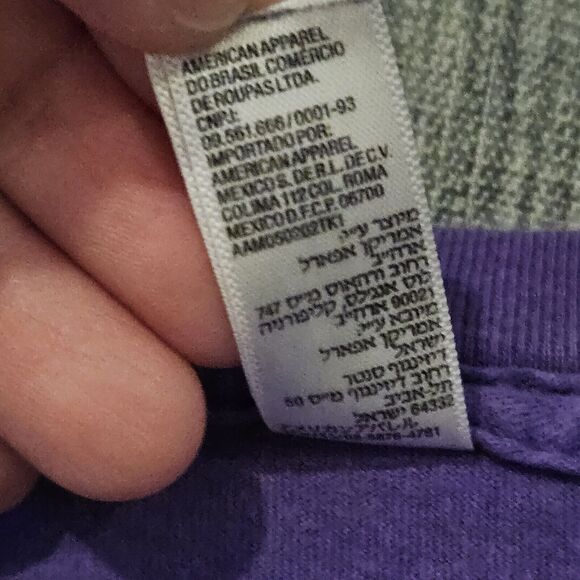 Taylor Swift Wonderstruck Fragrance Shirt Womens Large Purple Casual Y2K - Picture 9 of 9